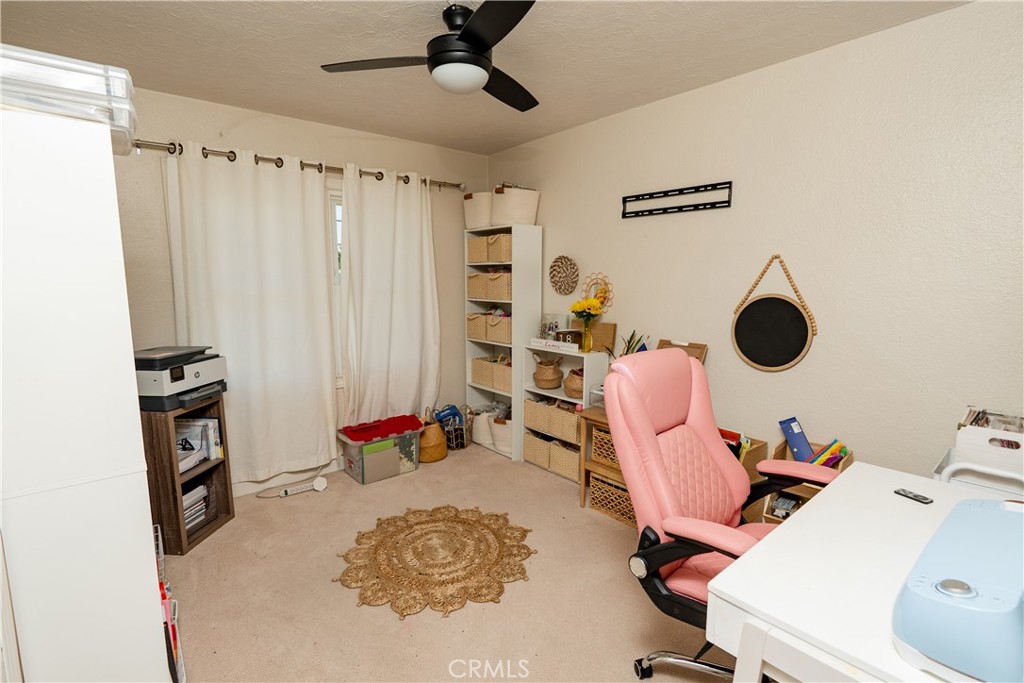 1971 6th St, Atwater, CA 95301