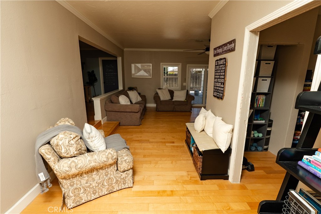 1971 6th St, Atwater, CA 95301