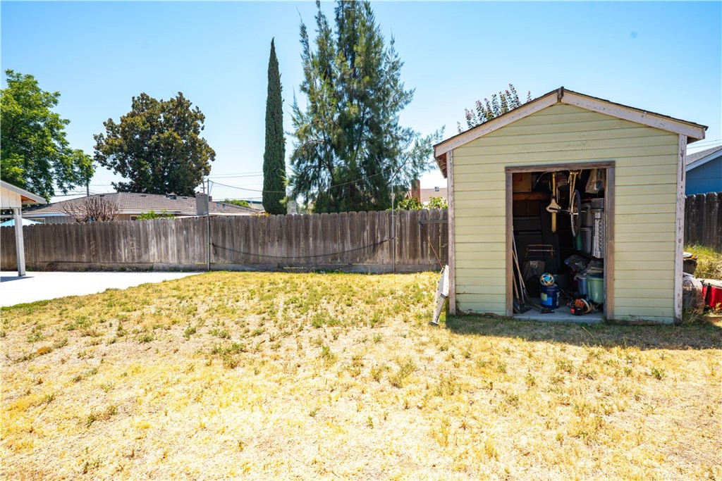 1971 6th St, Atwater, CA 95301