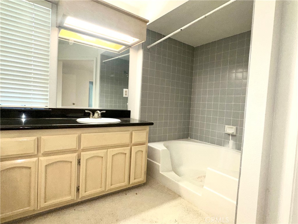 3072 Ironwood, Merced, CA 95340
