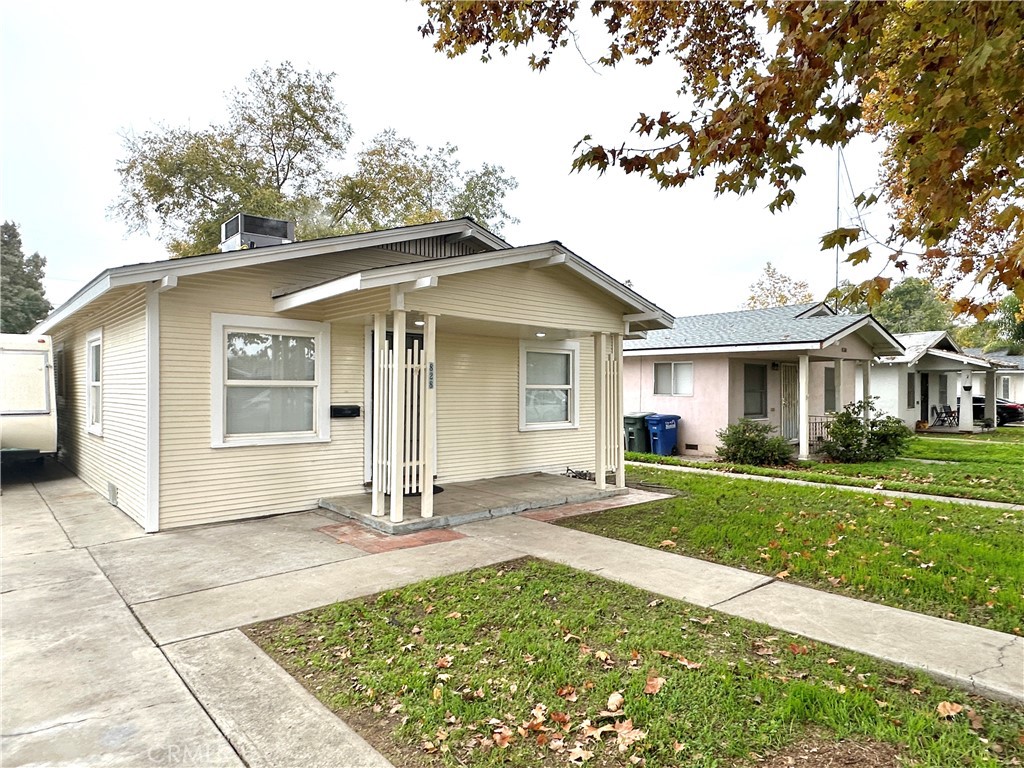 828 W 23rd St, Merced, CA 95340