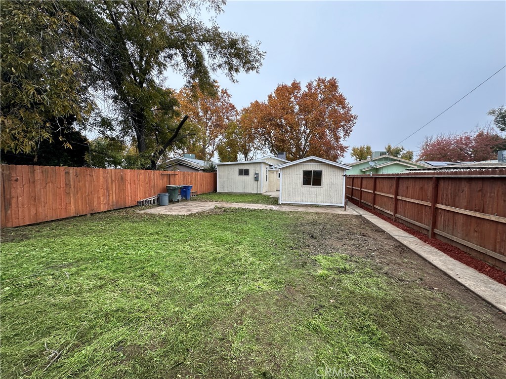 828 W 23rd St, Merced, CA 95340
