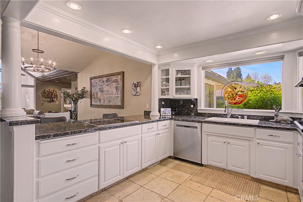 1605 Ridge, Merced, CA 95340