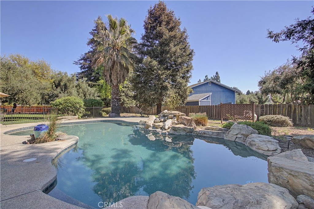 1605 Ridge, Merced, CA 95340