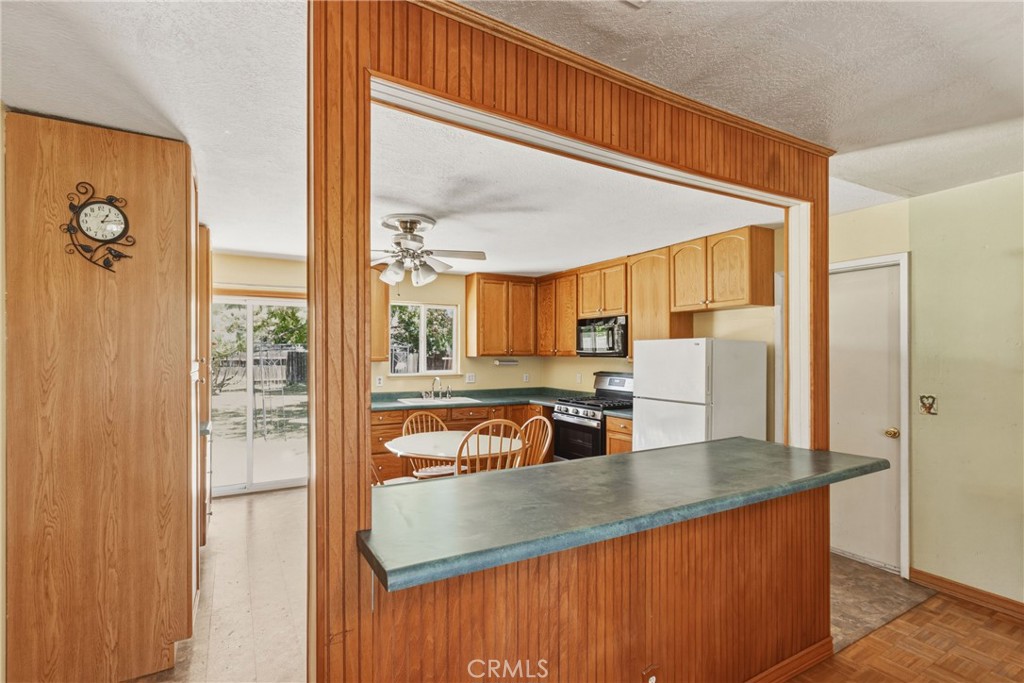 6812 Helton, Winton, CA 95388