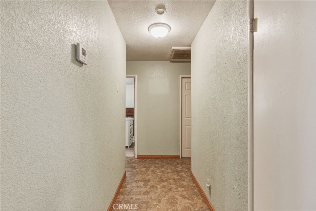6812 Helton, Winton, CA 95388