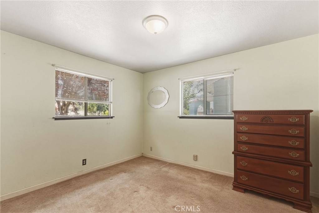 6812 Helton, Winton, CA 95388