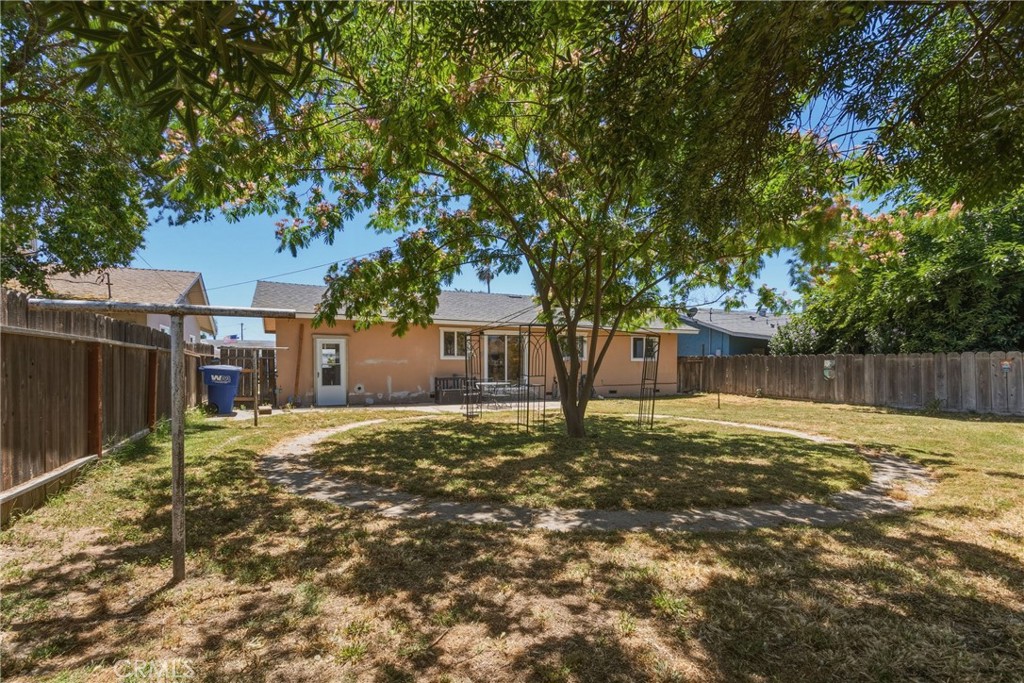 6812 Helton, Winton, CA 95388
