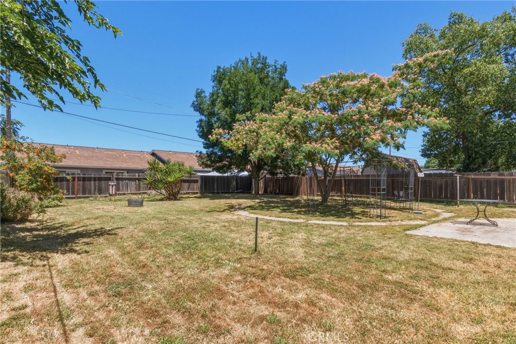 6812 Helton, Winton, CA 95388
